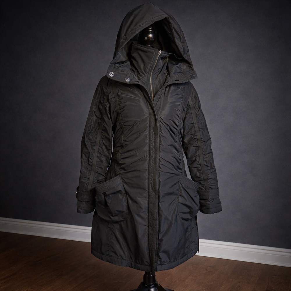 Vintage Junge Black Hooded Quilted Parka - Picture 4 of 7